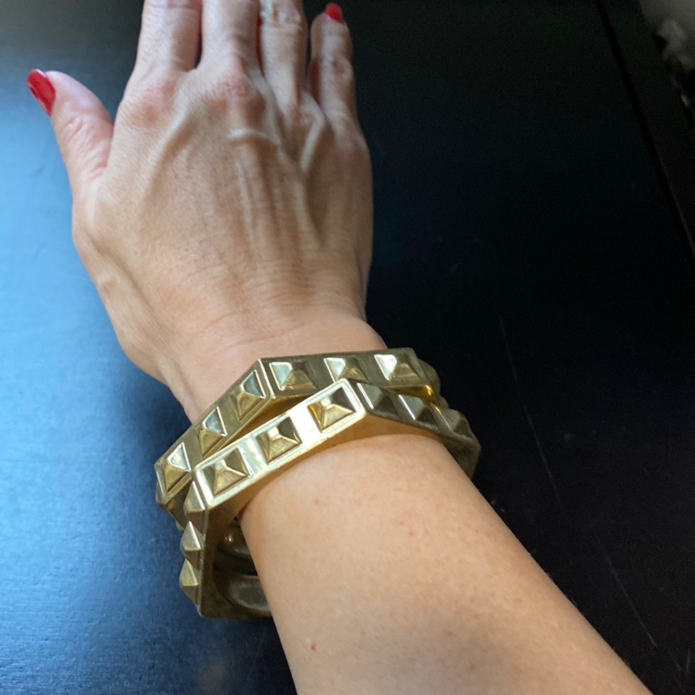 Bracelets (2)